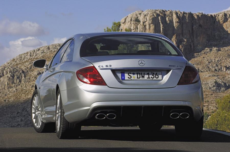  Mercedes-Benz CL63 AMG 2007 года  (фото 11 из 28)